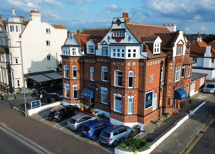 Sandcliff Guest House Cromer