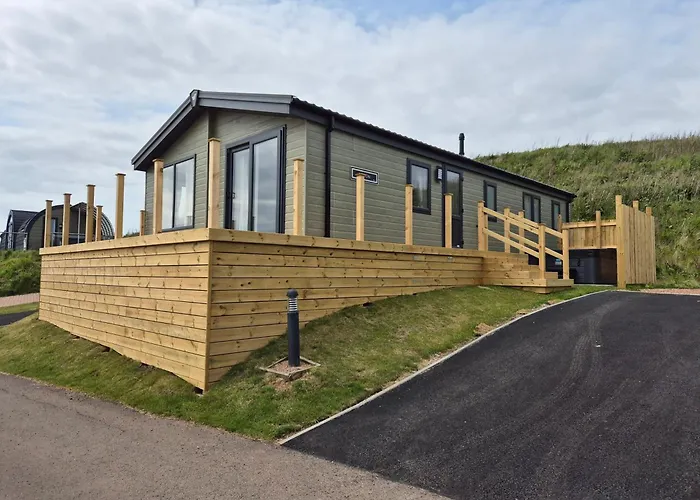 Sauchope Links Holiday Lodge And Glamping Park Crail