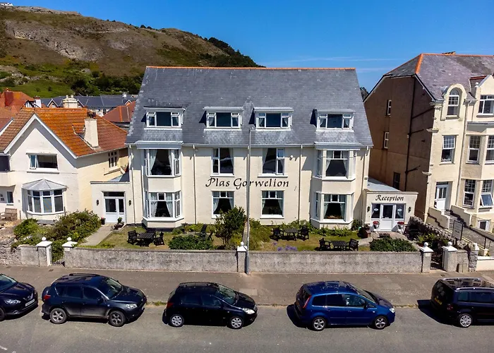 Plas Gorwelion Guest House - Adult Only Llandudno