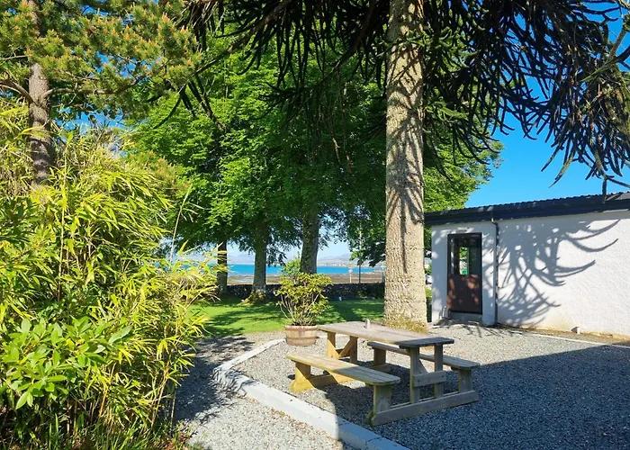Broadford Hotel