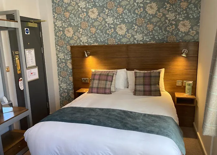 The Abbey Inn Paisley