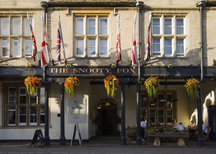 The Snooty Fox