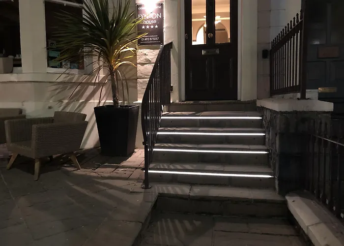 Lynton House Hotel Llandudno