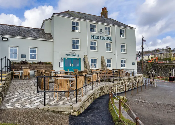 Pier House Hotel Charlestown 