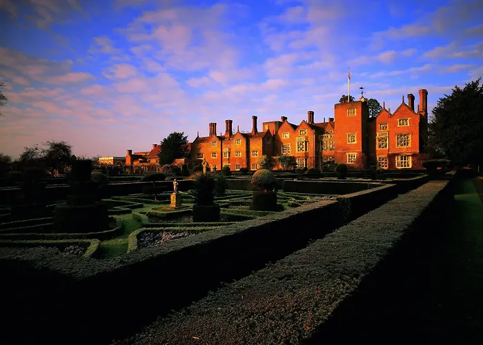 Great Fosters - Near Windsor Hotel Egham