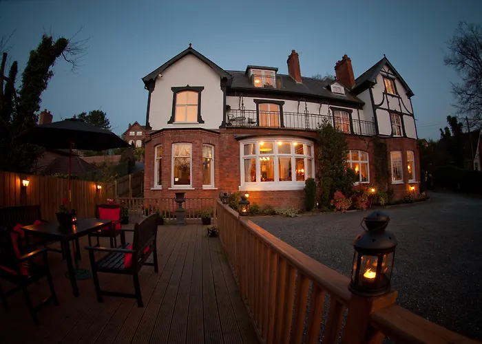 Oyo Rayanne House Guest Accommodation