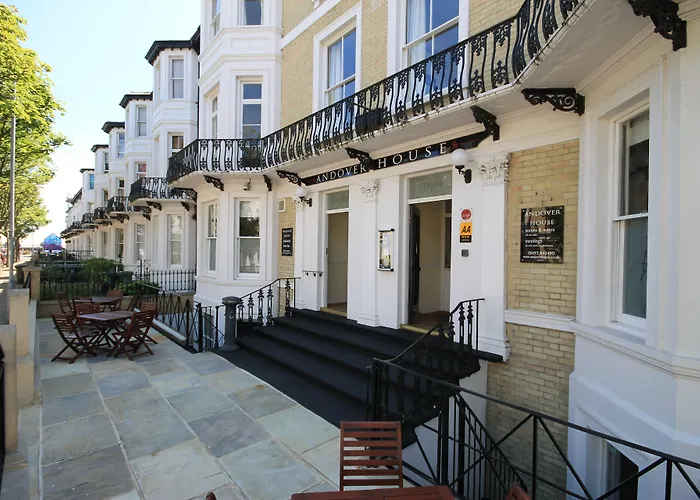 Andover House Hotel & Restaurant - Adults Only