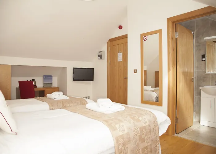 Somerfield Lodge Swansea