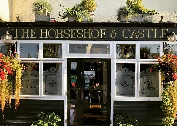 The Horseshoe & Castle Rochester 
