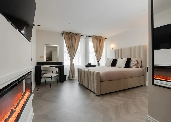 Bold St Aparthotel Book Individually Or Book 8!