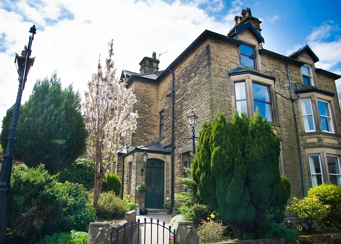 Compton Guest House