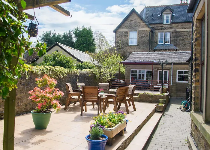 Compton Guest House