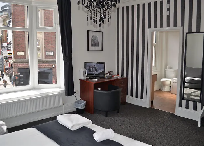 Hotel The Wrens Leeds 