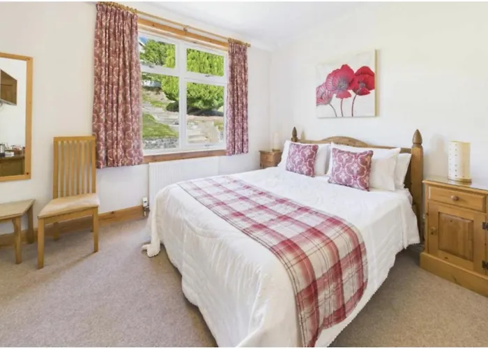 Strathview Lodge B&B