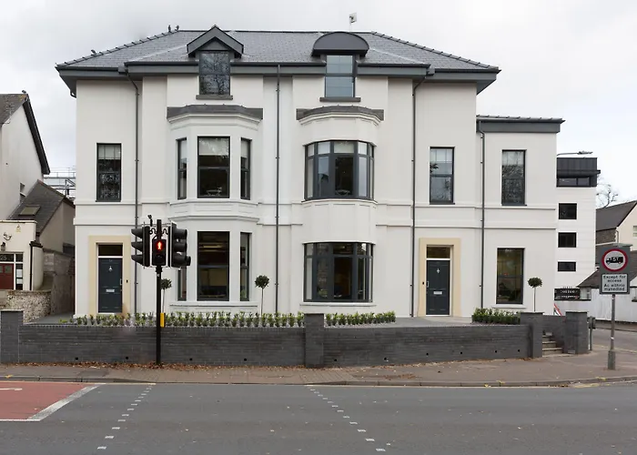 Park Lane Aparthotel By Urban Space Cardiff
