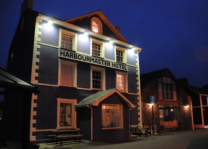 Harbourmaster Hotel Aberaeron