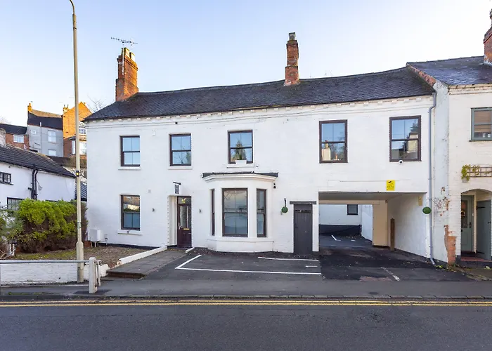 Bondgate Hotel East Midlands Airport