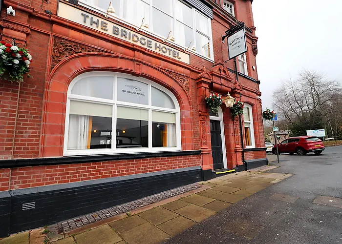 The Bridge Inn Hotel