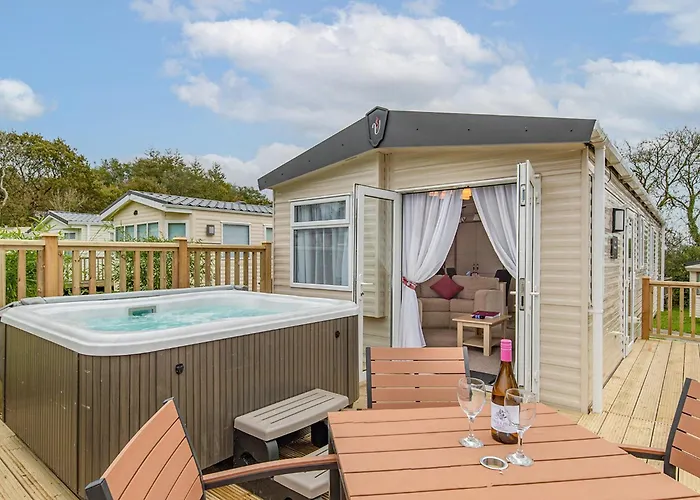 Noble Court Holiday Park Narberth