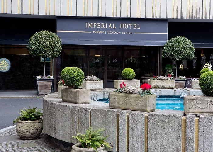 The Imperial Hotel Londres