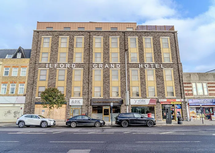 Ilford Grand Hotel