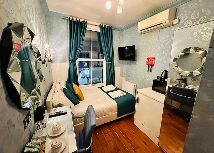 Crompton Guest House Hounslow