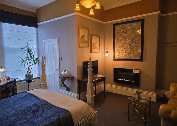 Ashburton House - B&B