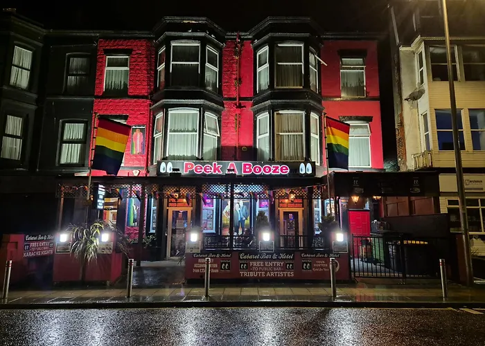 Peek-A-Booze - Budget Hotel - Adults Only