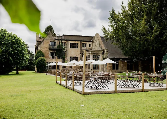 The Hare & Hounds Hotel Tetbury