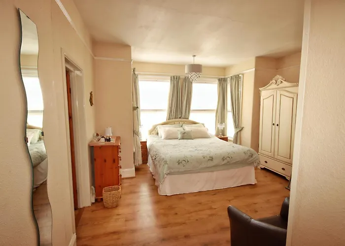 Beaches Guesthouse