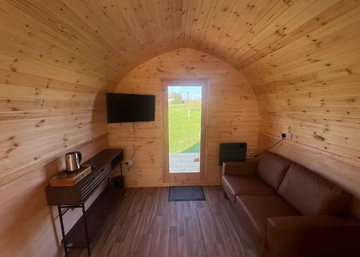 Rodway Hill Golf & Eco Pod Hotel Gloucester