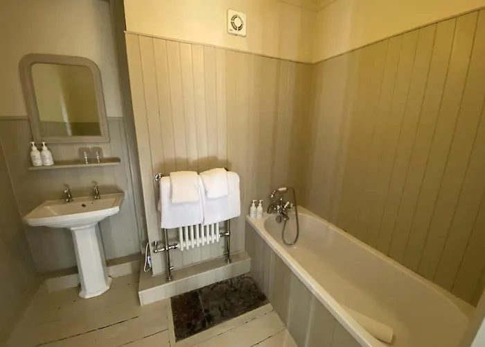 The Cavendish Arms Hotel Cartmel