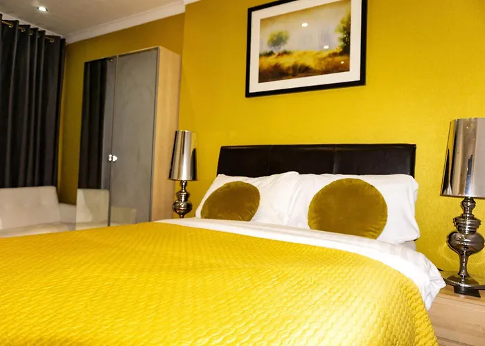 The Kenley Hotel