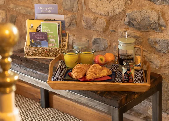 The Cowshed Bed & Breakfast Llangollen