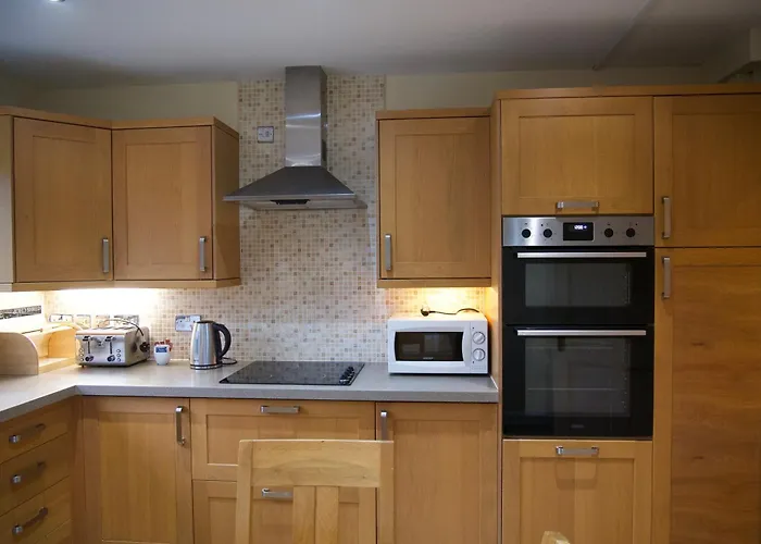 Elmers Court Lymington