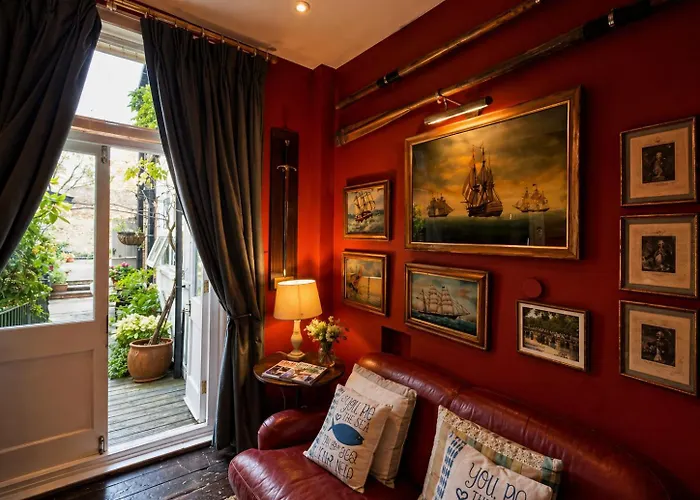 The Royal Harbour Hotel