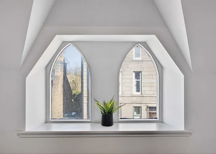 Sanctuary Hotel - En Suite Rooms Aberdeen