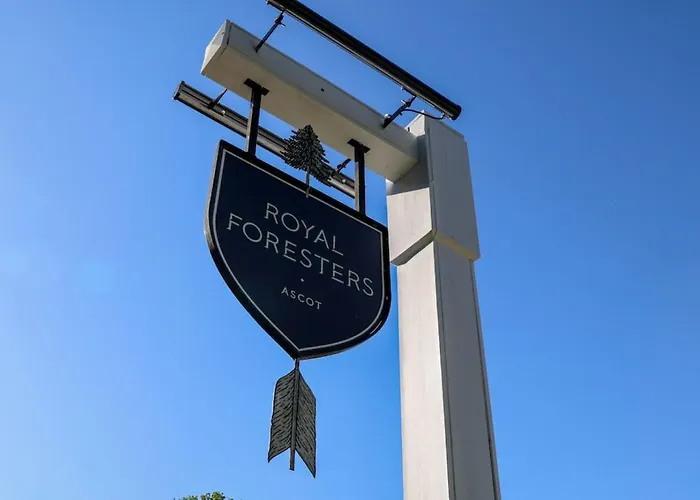 The Royal Foresters, Ascot, Berkshire - Acorn Pubs