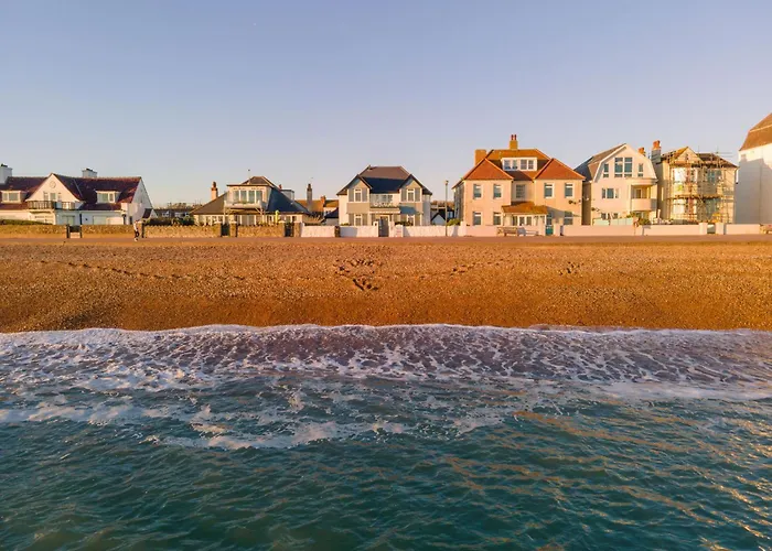 The Beach Escapes Hythe 