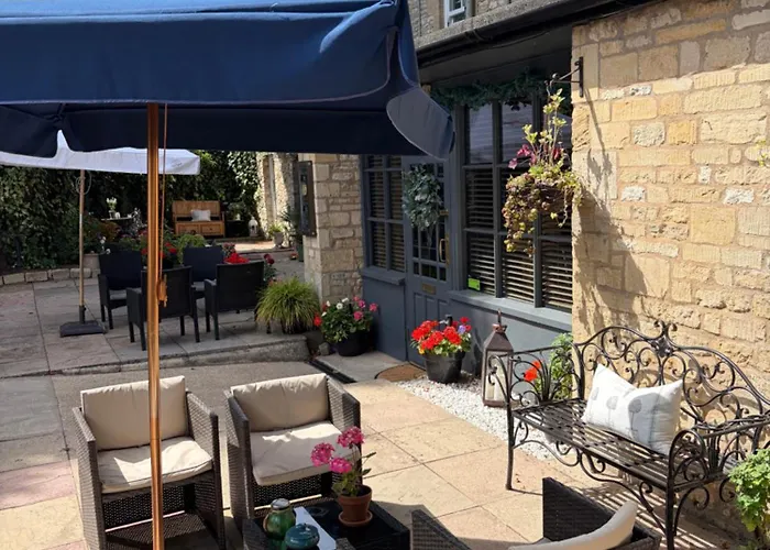 Burford Lodge - Adults Only