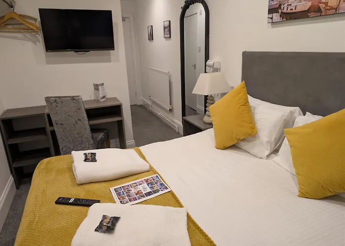 The Jubilee Hotel East - With Newly Refurbished Spa Facilities - Gamespit - And Smokehouse Weymouth