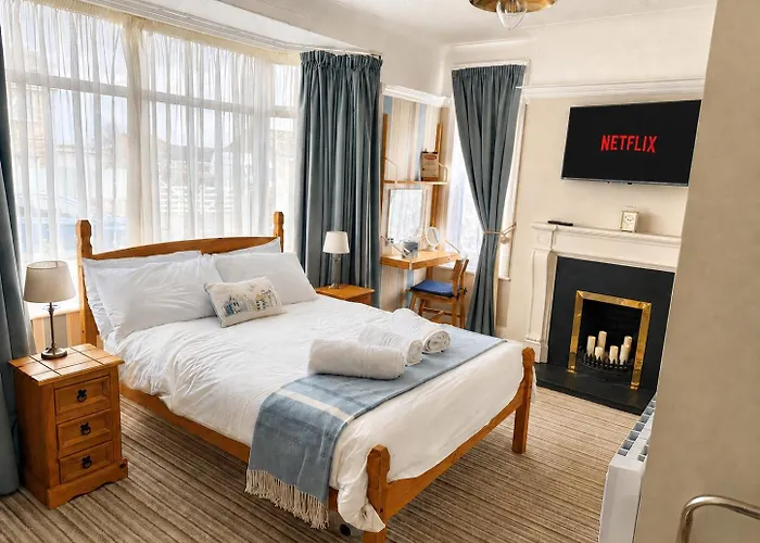 Holly Trees Room Only Accommodation Seahouses