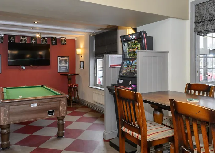 Balfour Arms