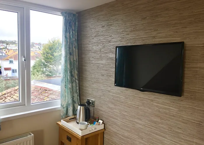 Channel View Boutique Hotel - Adults Only