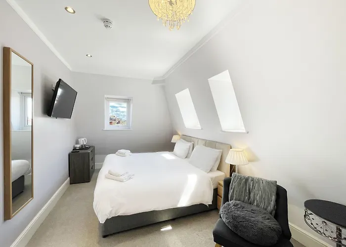 Dukes Folly Hotel Southport