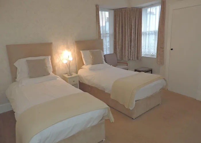 Waverley Hotel Nairn