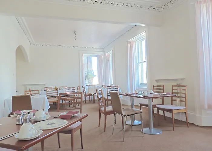 Waverley Hotel Nairn