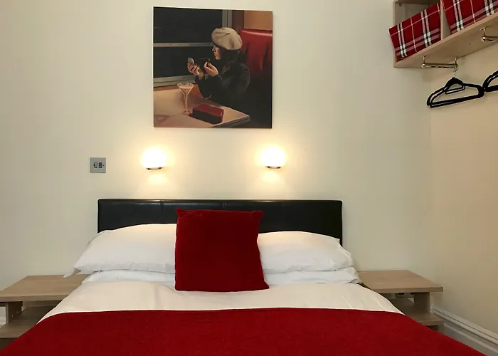 Cassandra Guest House Plymouth
