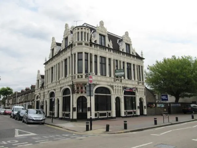 Duke Of Fife Hotel Barking 