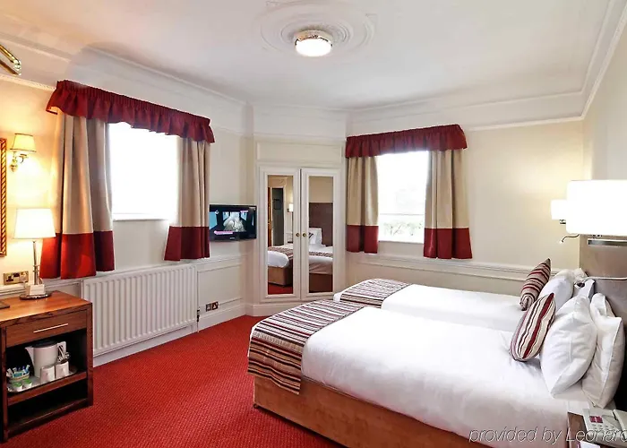 Wolverhampton Goldthorn Hotel